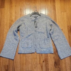 Steve Madden Light Heather Blue V-Neck Knit Cardigan Size Medium